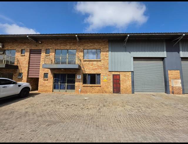 353M² WAREHOUSE TO LET IN STORMILL